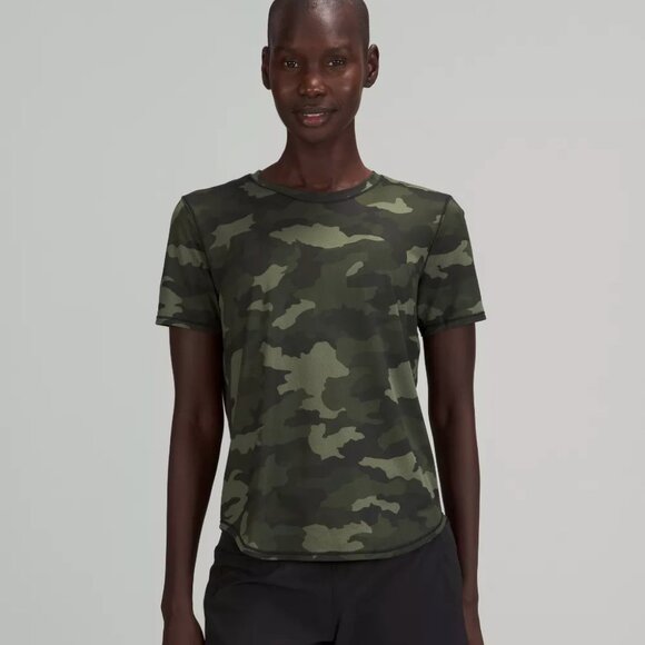 Lululemon High Neck Running and Training T-Shirt Heritage 365 Camo Medium Olive - Picture 1 of 10